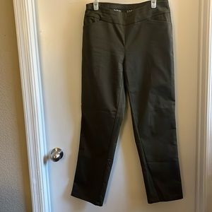 Women’s dress pants